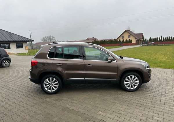 Volkswagen Tiguan cena 52900 przebieg: 184000, rok produkcji 2013 z Zawiercie małe 596